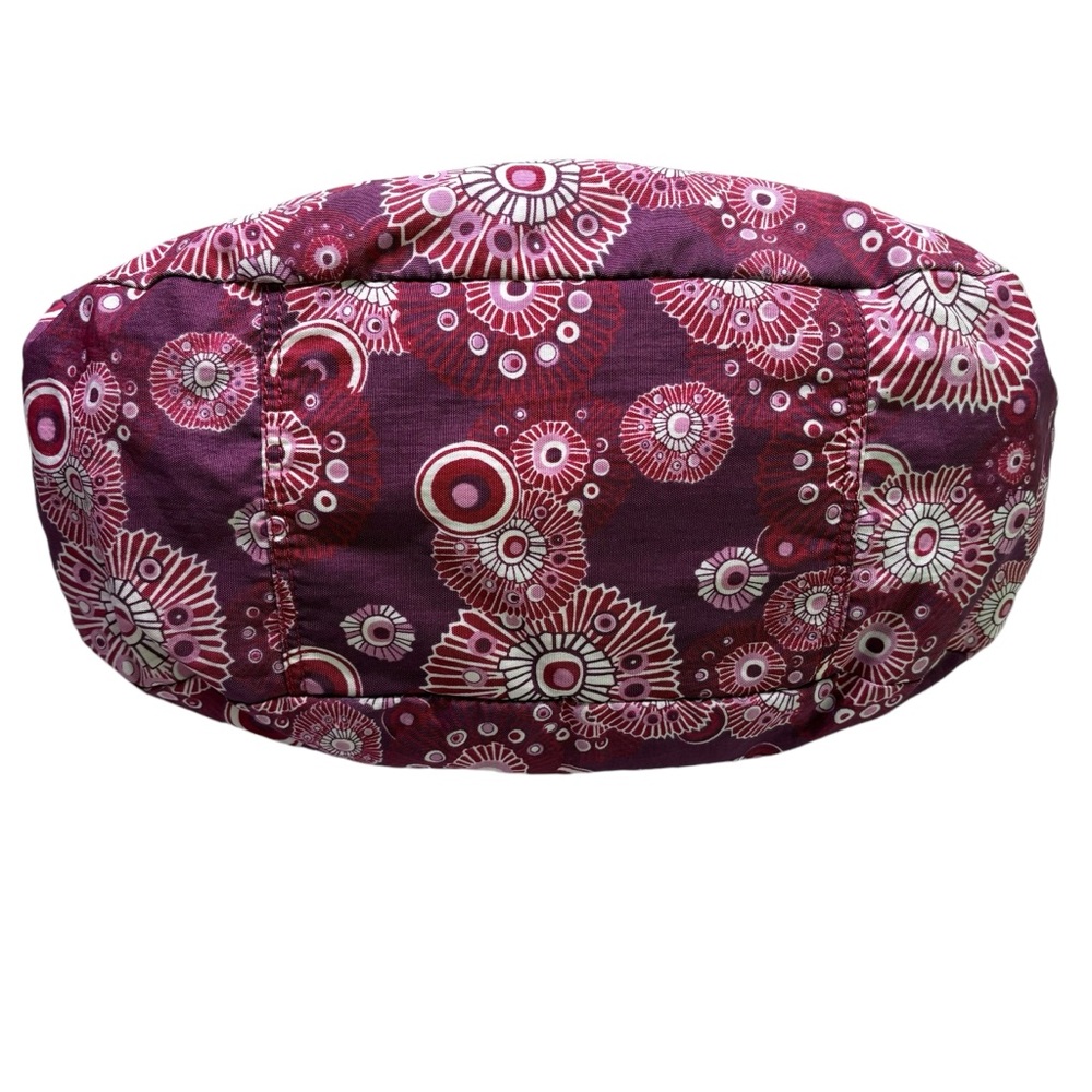 Kipling large Grapevine print travel clutch tote with monkey keychain - Picture 7 of 14